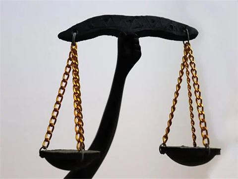 上海經(jīng)濟糾紛律師談趙明利改判案
