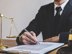 <b>徐匯區律師事務所視角下商場摔倒賠償的多維度剖析</b>