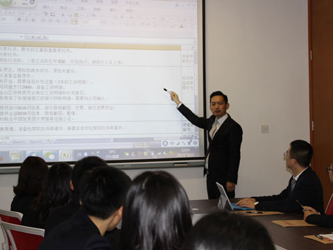 上海房產糾紛律師對我國《婚姻法》及其司法解